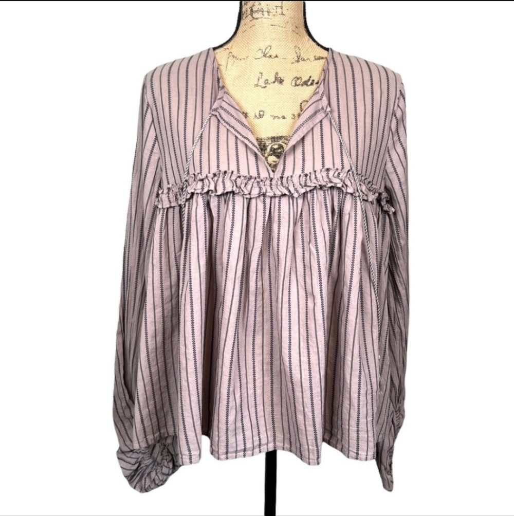 NWOT Wild Pearl lantern sleeve striped oversized babydoll ruffle tassle top Bin‎